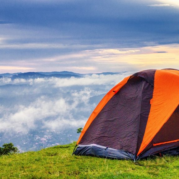 Reasons to buy a tent house for your child